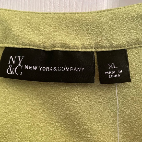 New York & Company knit dress. - Picture 3 of 7